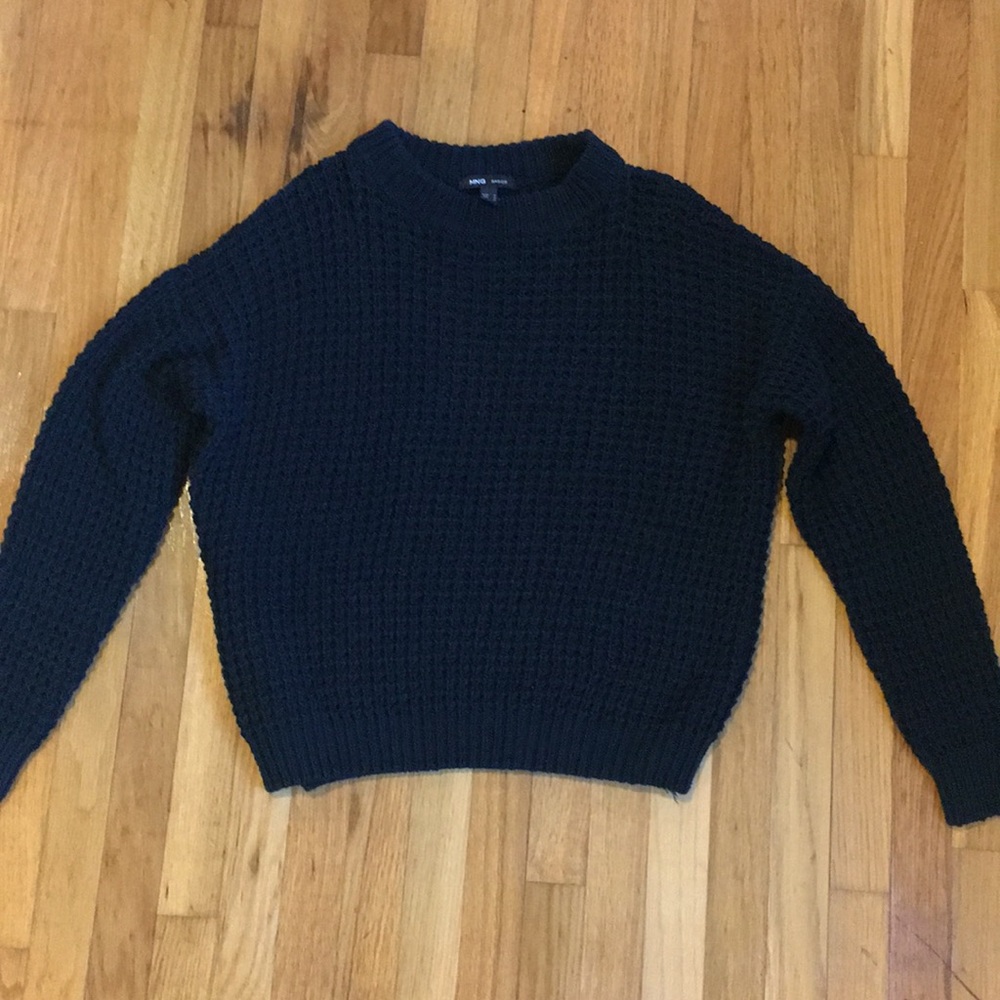 forest green sweater